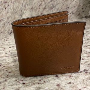 Brandnew wallet Coach
